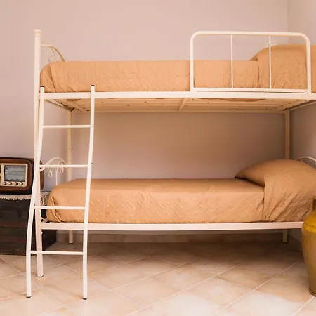 U' Malazeno Bed & Breakfast *